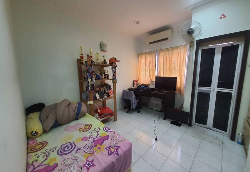 Taman Bukit Anggerik