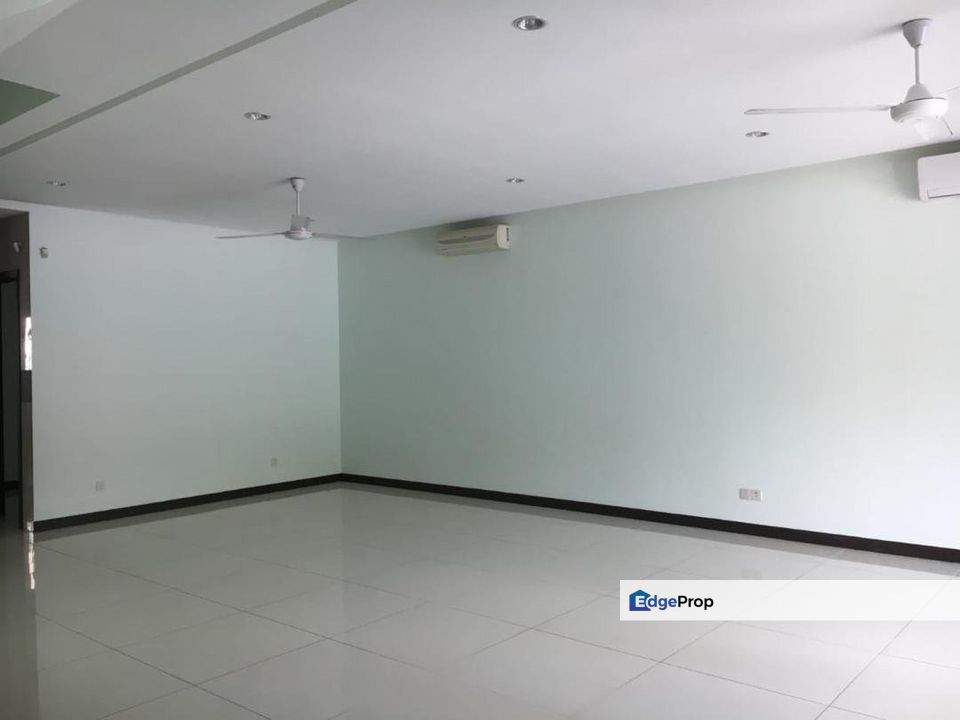 2sty terrace,well maintained,solar panel installed, Selangor, Puchong