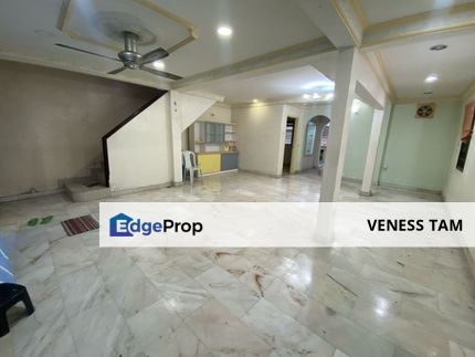 2 storey,endlot with land,well maintained, Kuala Lumpur, Cheras