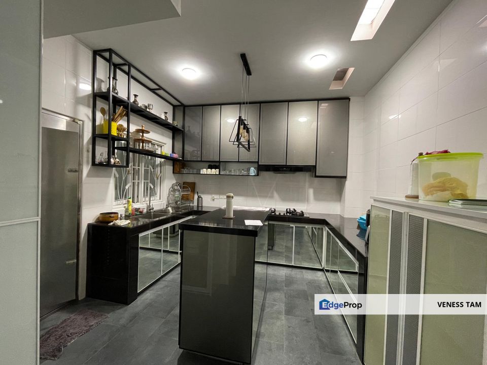 2 sty semi-D,renovated,trx view,prime location , Kuala Lumpur, Cheras