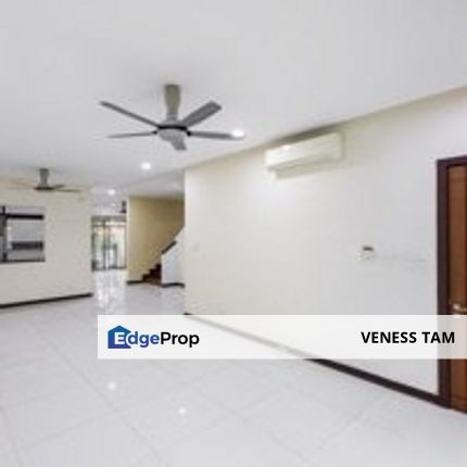 2 storey superlink, gated guarded,freehold, Selangor, Puchong