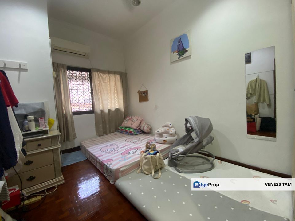 Limited, 2 storey, gated guarded, prime location , Kuala Lumpur, Cheras