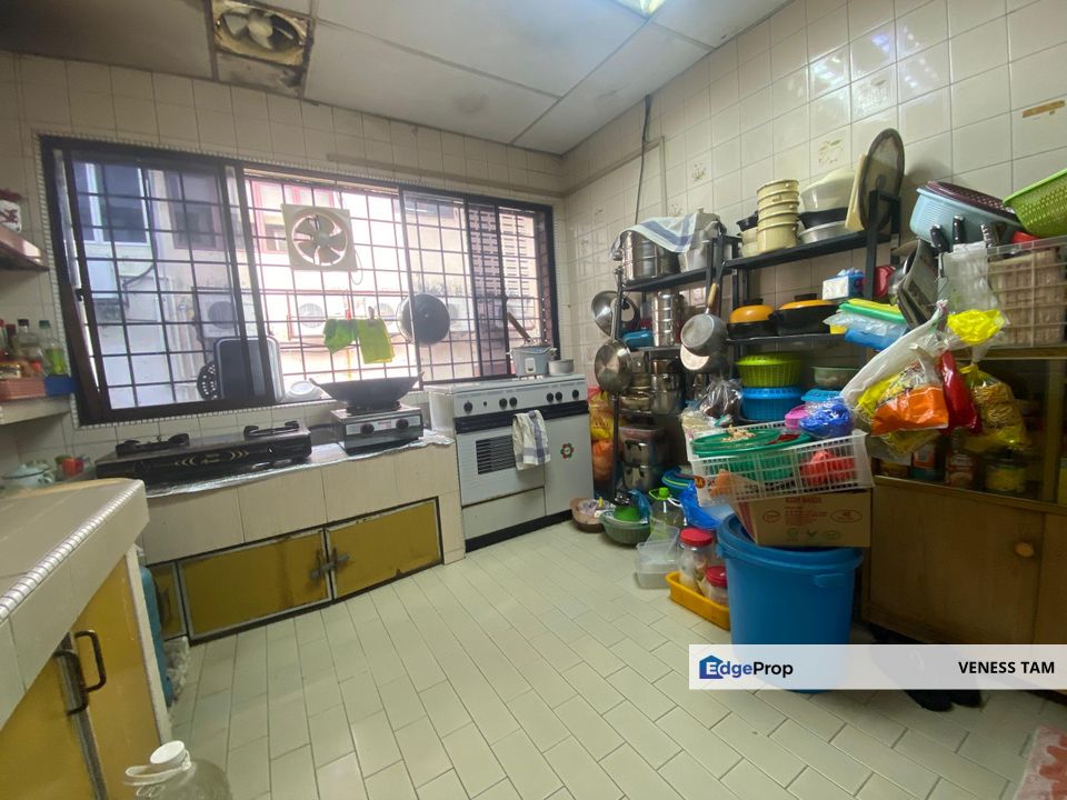 Limited, 2 storey, gated guarded, prime location , Kuala Lumpur, Cheras