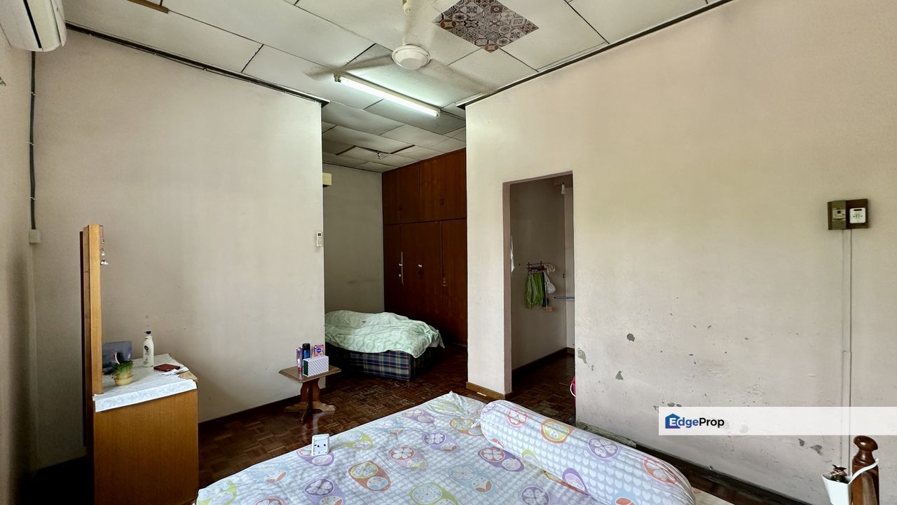 2 storey terrace,gated guarded,freehold, Kuala Lumpur, Cheras