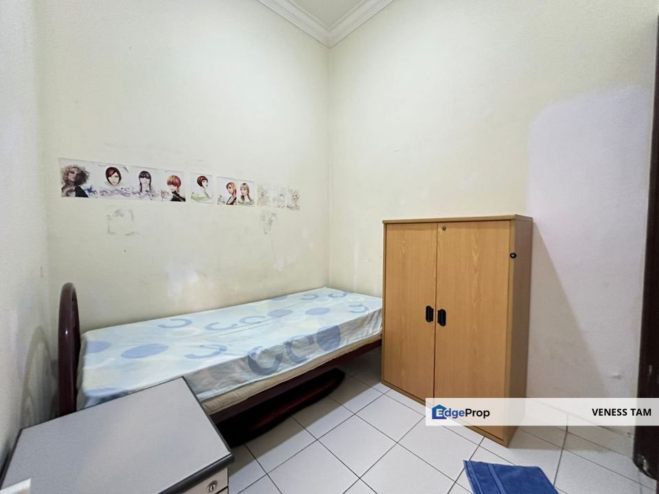 2.5sty semi-D, well maintained, gated guarded, Selangor, Batu 9th Cheras