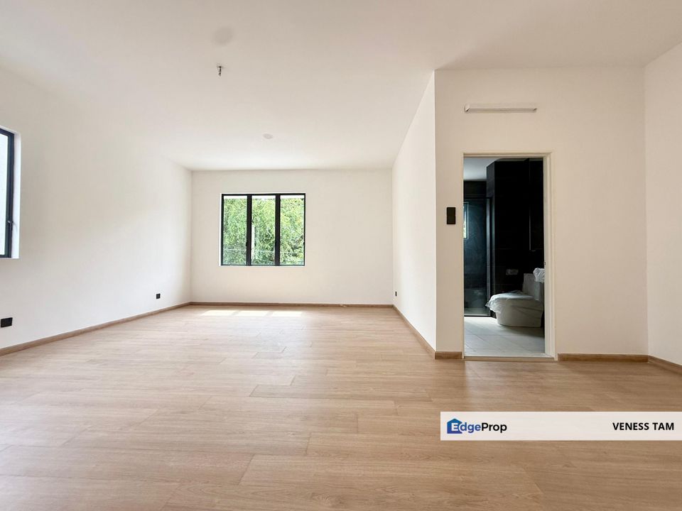 Taman Desa Seputeh,Kuala Lumpur, 2 storey superlink,endlot,renovated,gated guarded, Kuala Lumpur, Seputeh