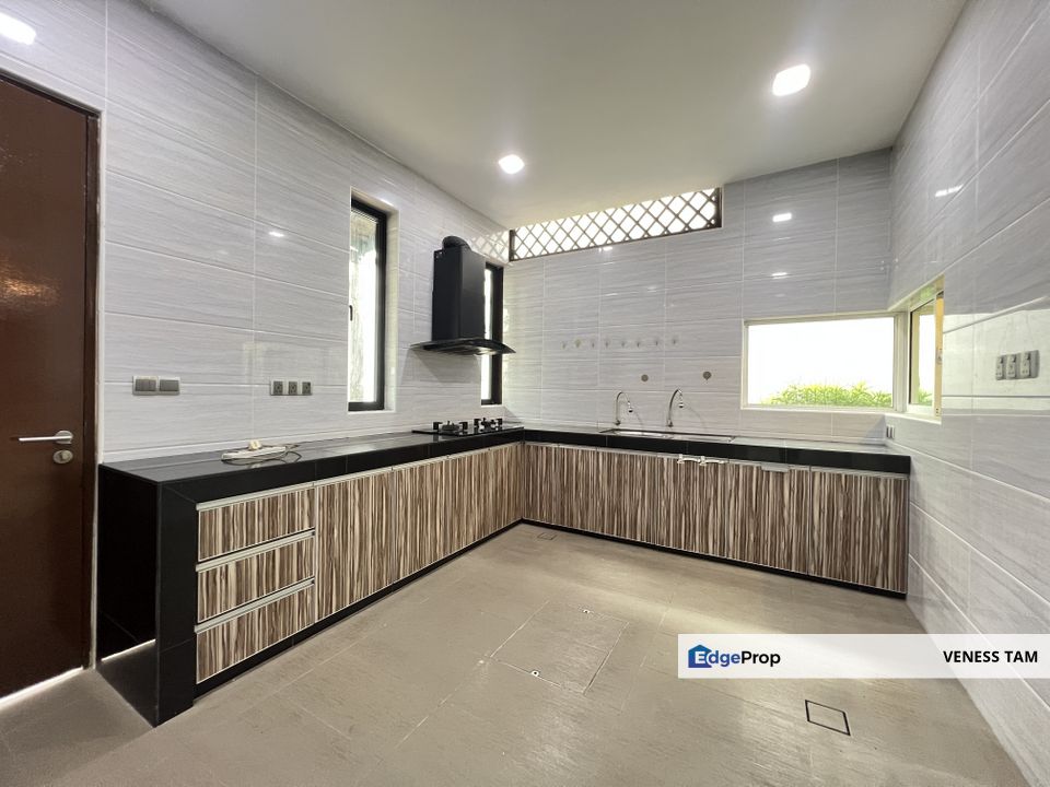 Ambrosia @ Kinrara Residence,Puchong,Selangor,3 sty semid,endlot,strata , Selangor, Puchong