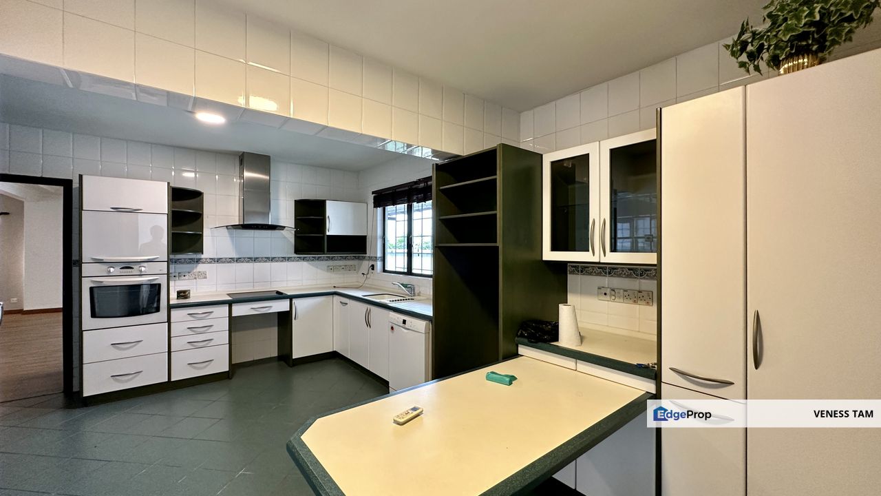 Bangsar Baru,Bangsar,KL, 2 storey bungalow,basic condition,freehold, Kuala Lumpur, Bangsar