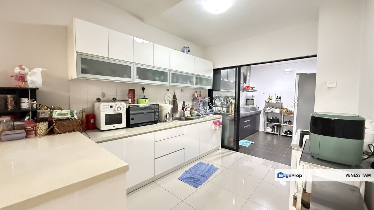 Lakefield,Sg Besi,KL,Dale, 3 storey superlink,gated guarded, Kuala Lumpur, Sungai Besi