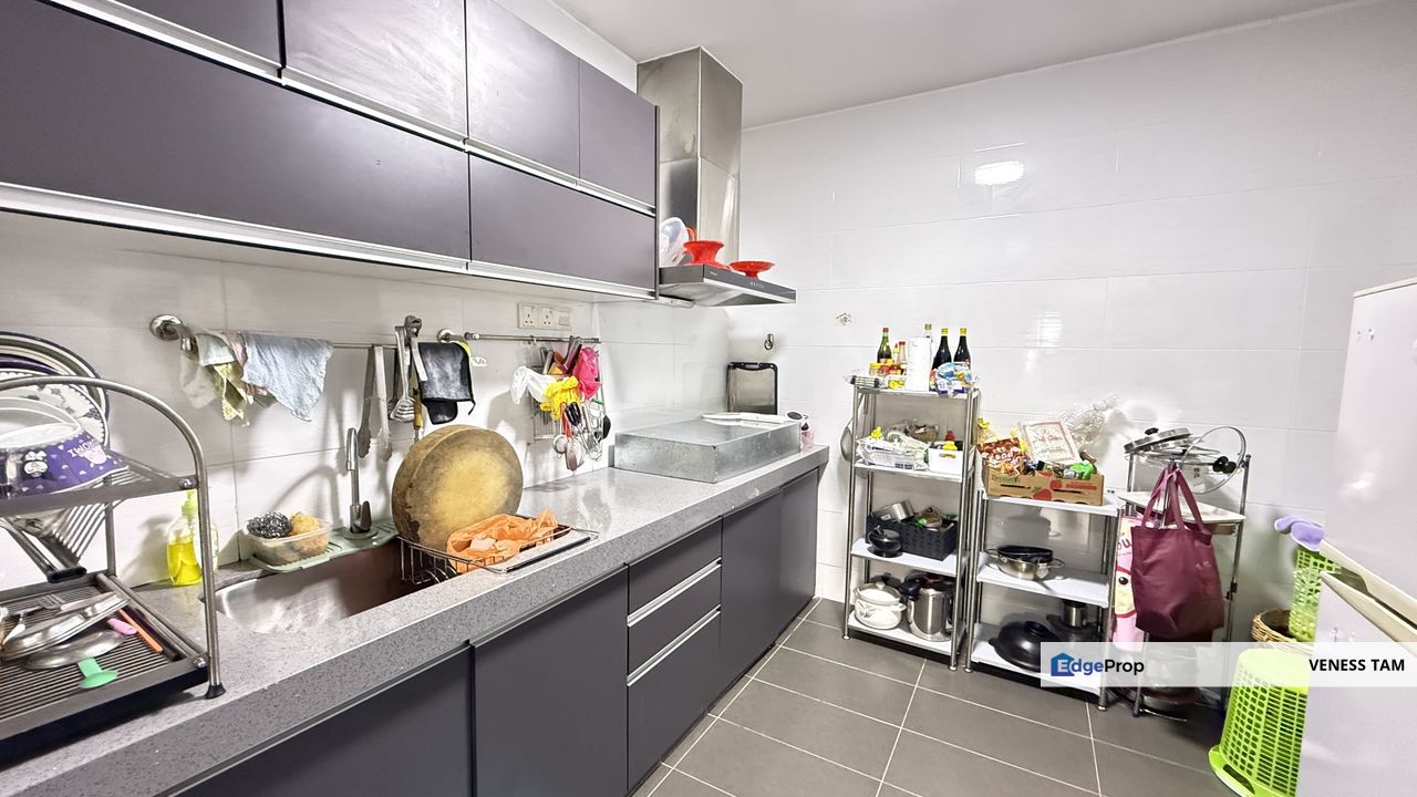 Lakefield,Sg Besi,KL,Dale, 3 storey superlink,gated guarded, Kuala Lumpur, Sungai Besi