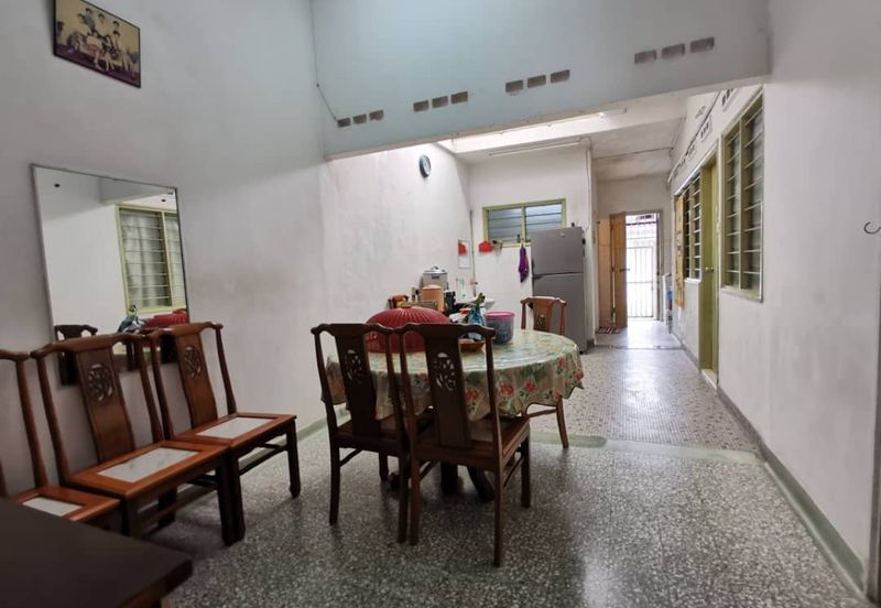 Happy Garden (Taman Gembira)