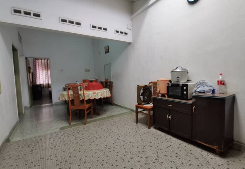 Happy Garden (Taman Gembira)