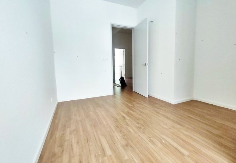 Residensi Emerald Damai (Emerald Hills) *