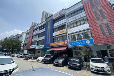 The Earth @ Bukit Jalil