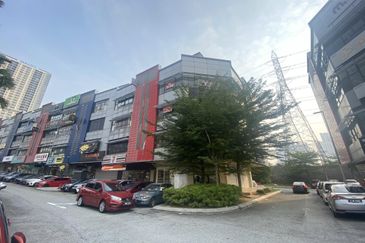 The Earth @ Bukit Jalil