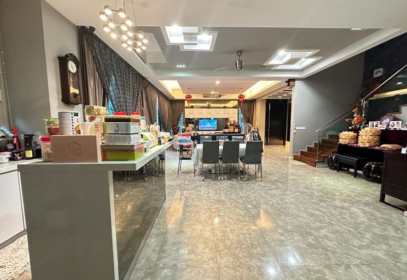 3sty semi-D Viridian Cheras Sg Long. Freehold 