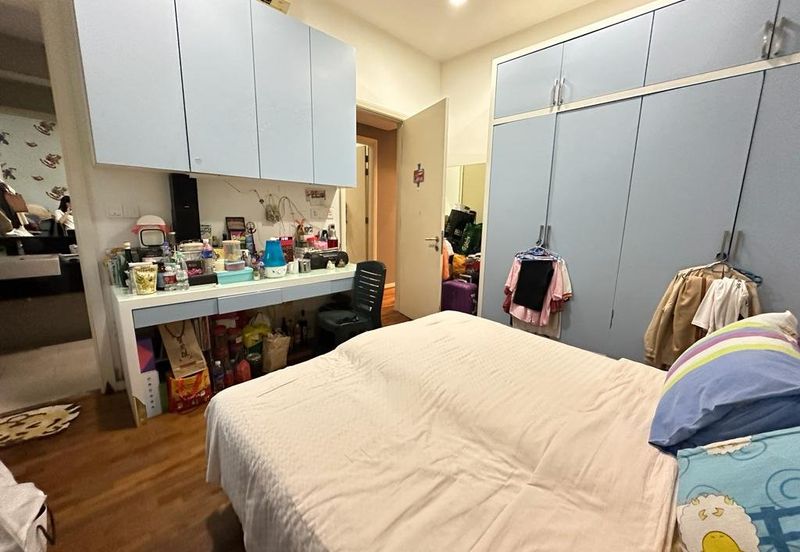 3sty semi-D Viridian Cheras Sg Long. Freehold 