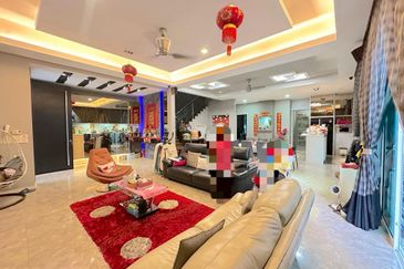 3sty semi-D Viridian Cheras Sg Long. Freehold 