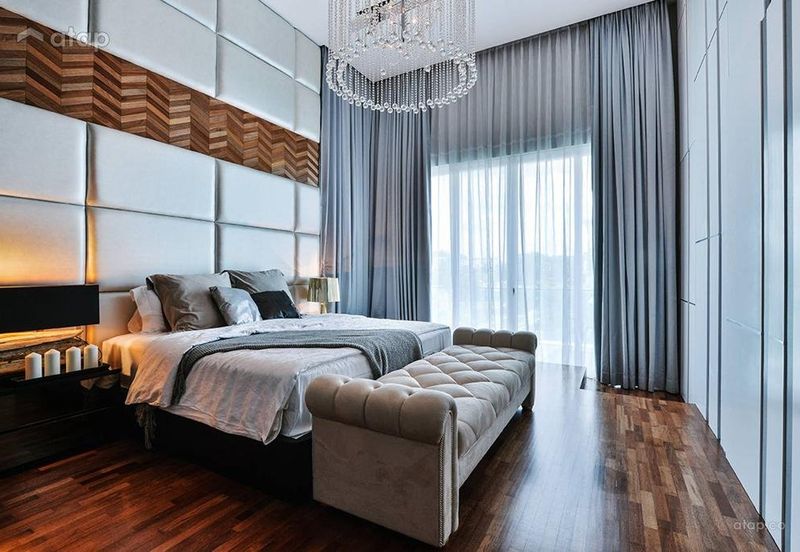 3sty corner semi-D Cheras Sungai Long renovated 