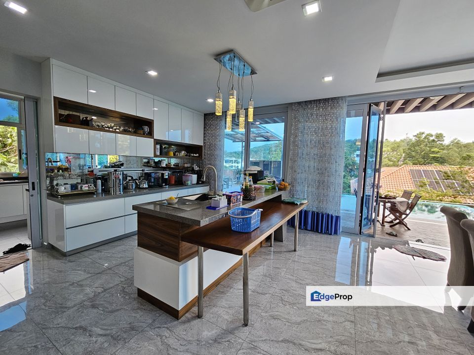 Equine Park 4sty Bungalow with private pool, Selangor, Puchong South