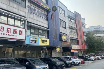 The Earth @ Bukit Jalil