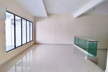 D'Premier @ Bandar Damai Perdana