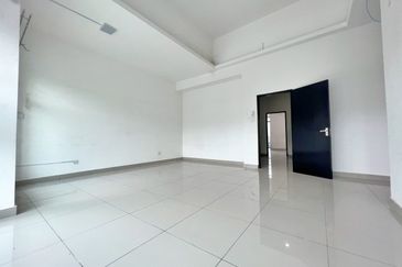 D'Premier @ Bandar Damai Perdana