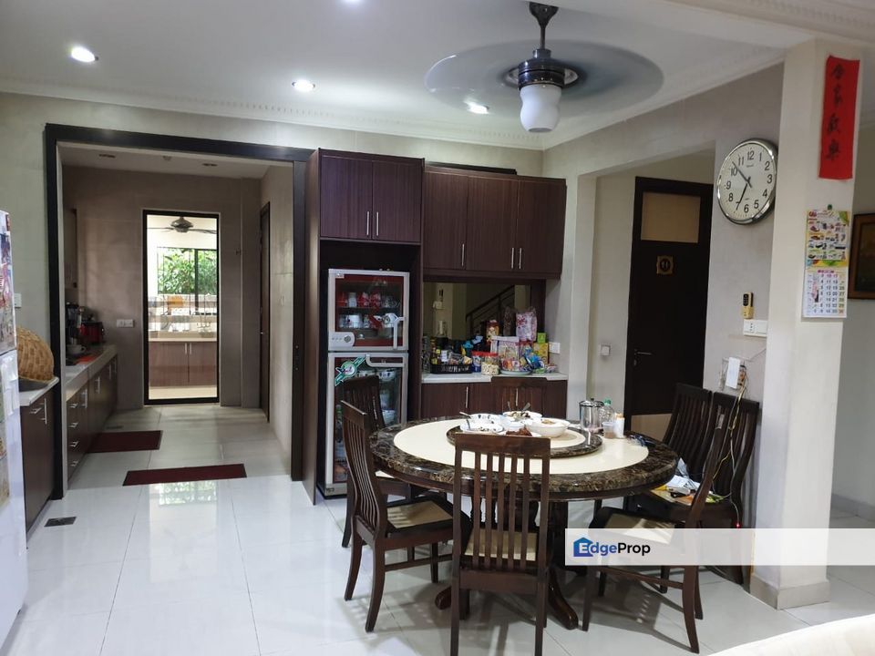 Cheras 2.5storey semi-D. Gated guarded, Kuala Lumpur, Cheras