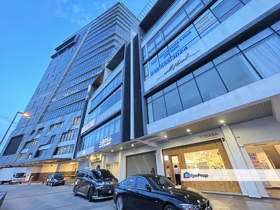 7storey shop. Next to Pavilion. Come with lift, Kuala Lumpur, Bukit Jalil