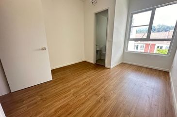 Residensi Emerald Damai (Emerald Hills)