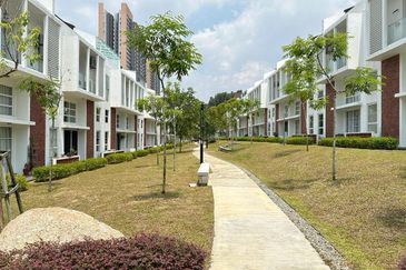 Residensi Emerald Damai (Emerald Hills)