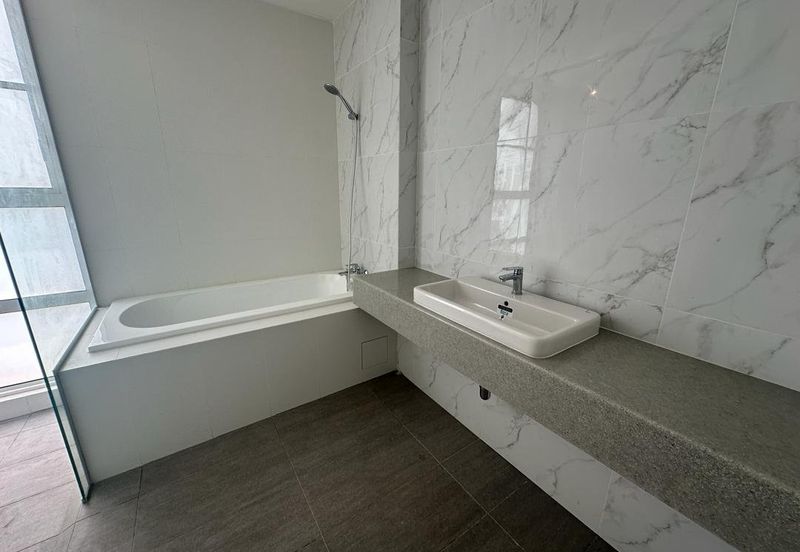 Residensi Emerald Damai (Emerald Hills) *