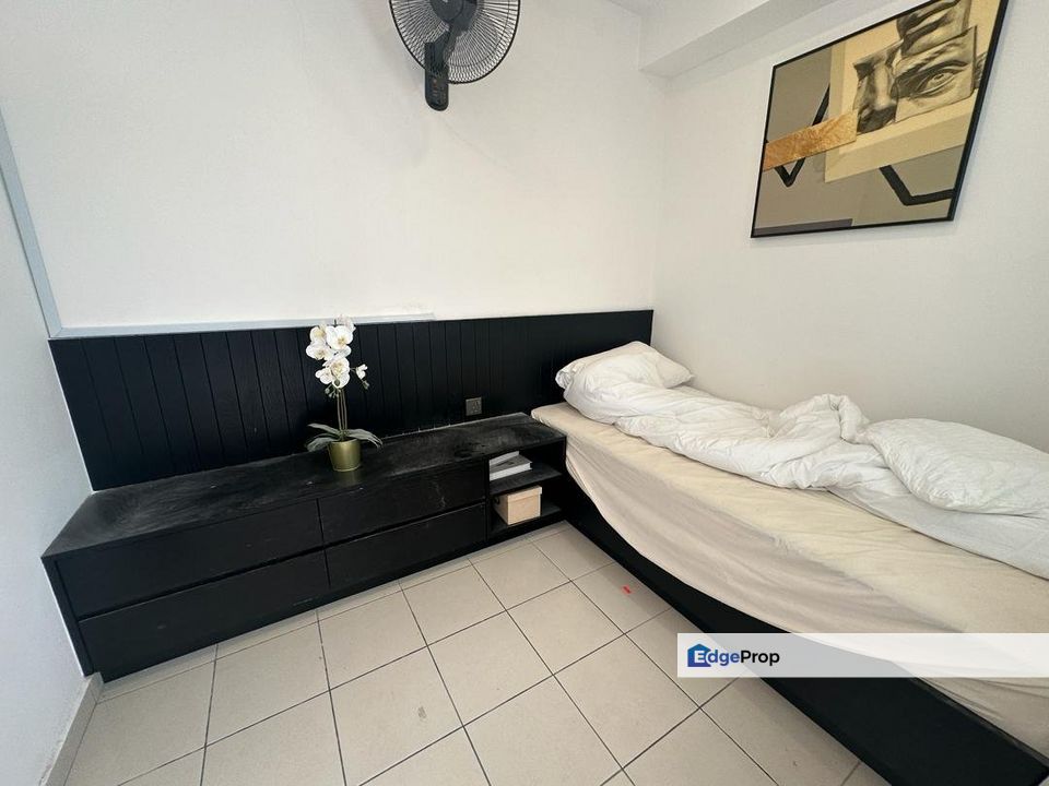 3sty Corner with extra land. Fully renovated , Kuala Lumpur, Cheras