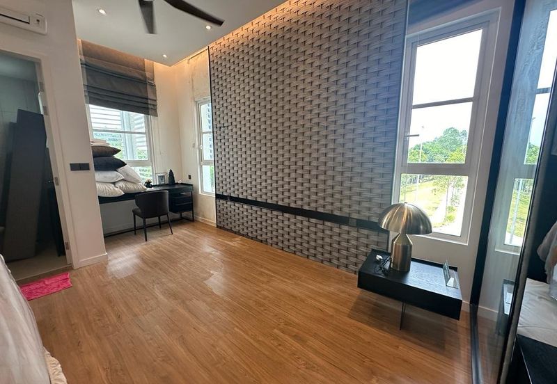 Residensi Emerald Damai (Emerald Hills) *