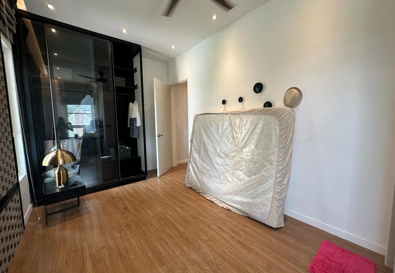 Residensi Emerald Damai (Emerald Hills) *