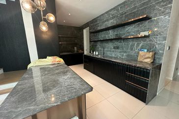 Residensi Emerald Damai (Emerald Hills)