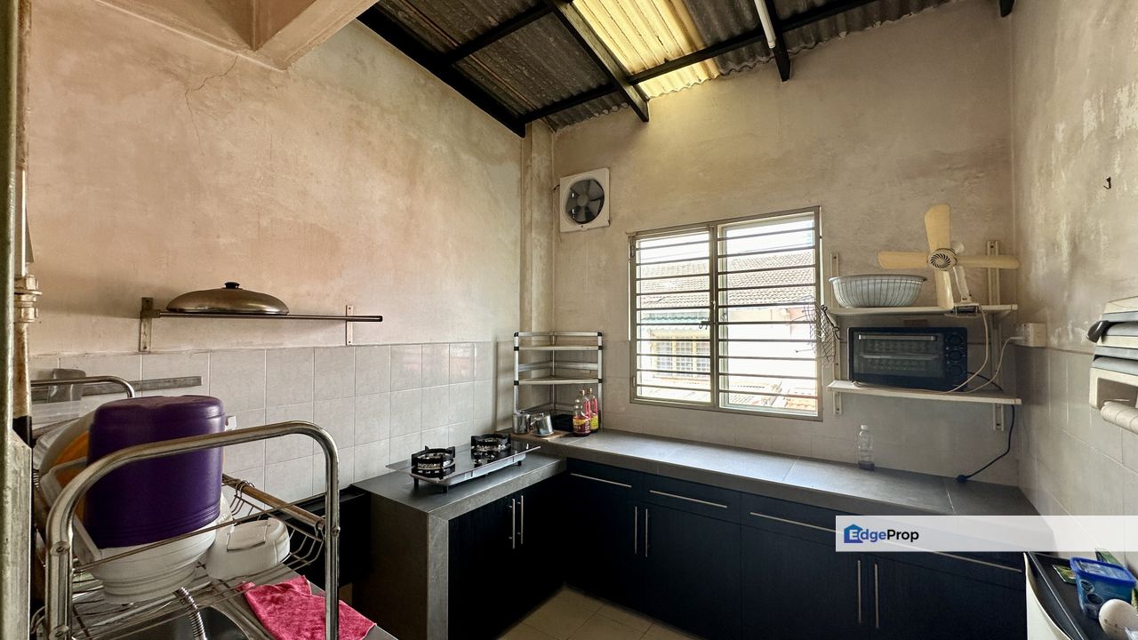 Move in condition. Renovated. 2storey house, Kuala Lumpur, Cheras