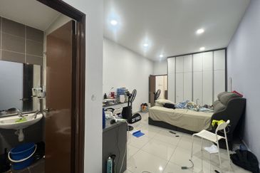 D'Premier @ Bandar Damai Perdana