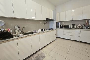 Damai Impian (Damai North)