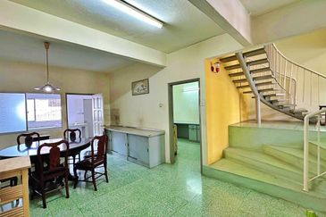 Taman Cheras (Yulek Heights)