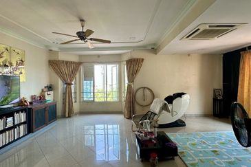 Pinggiran Bukit Segar 