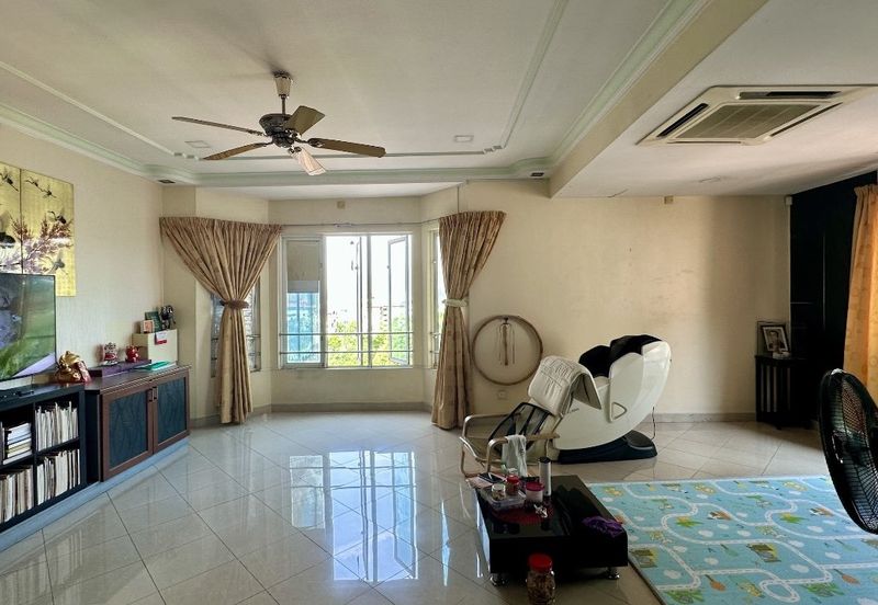 Pinggiran Bukit Segar 