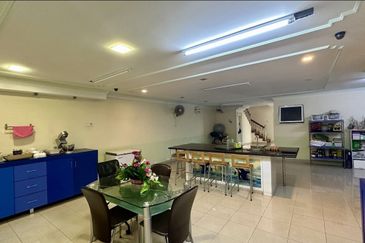 Pinggiran Bukit Segar 