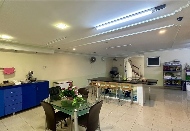 Pinggiran Bukit Segar 