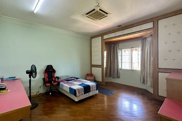 Pinggiran Bukit Segar 