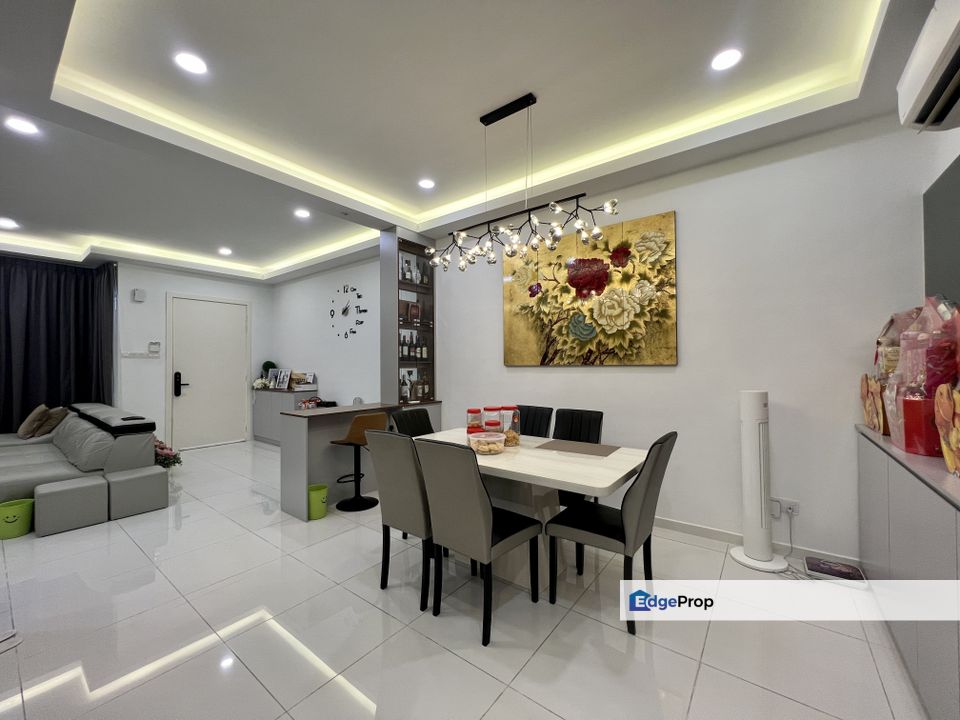 3sty superlink.fully renovated. Gated guarded , Selangor, Cheras South