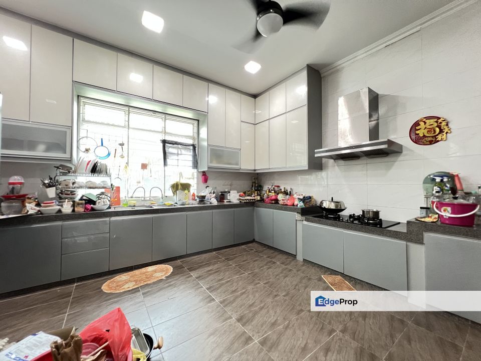 Freehold 3sty bungalow Gated guarded, Selangor, Batu 9th Cheras