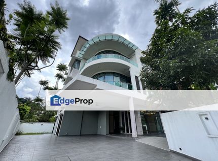 3sty bungalow. Home lift with private pool, Kuala Lumpur, Damansara Heights