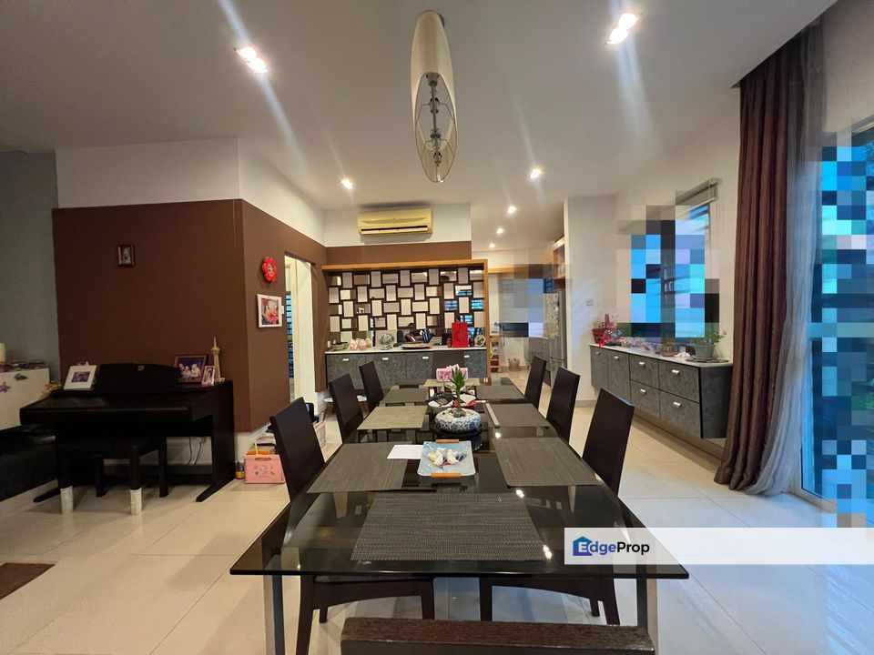 3sty semi-D Well maintained Fully renovated, Selangor, Batu 9th Cheras
