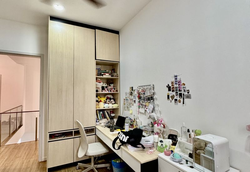 Residensi Emerald Damai (Emerald Hills) *